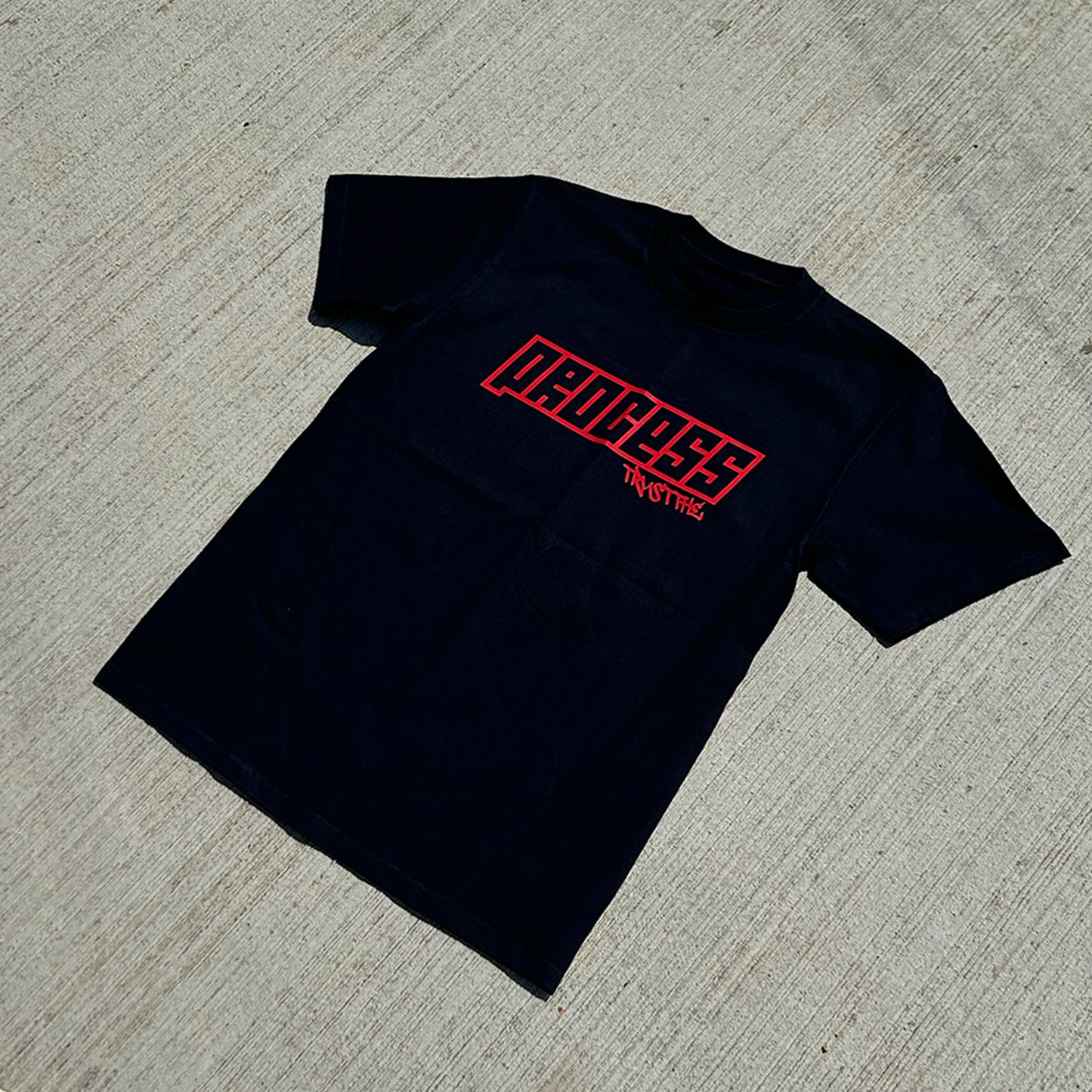 PROCESS TEE [BLACK/RED]