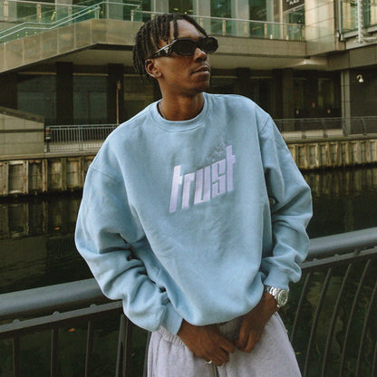 EMBROIDERED CREW NECK [BABY BLUE]